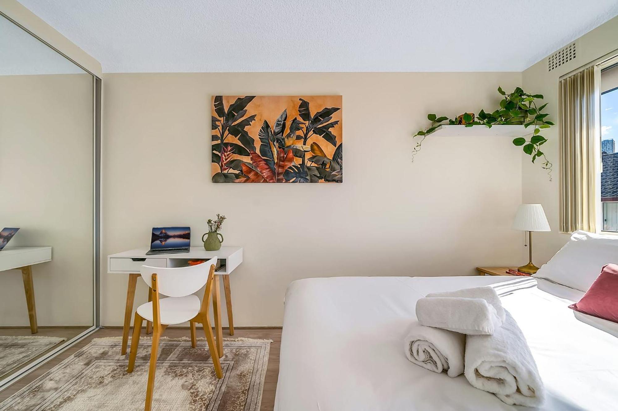 Rosehill Retreat Near Parramatta With Parking * Sydney